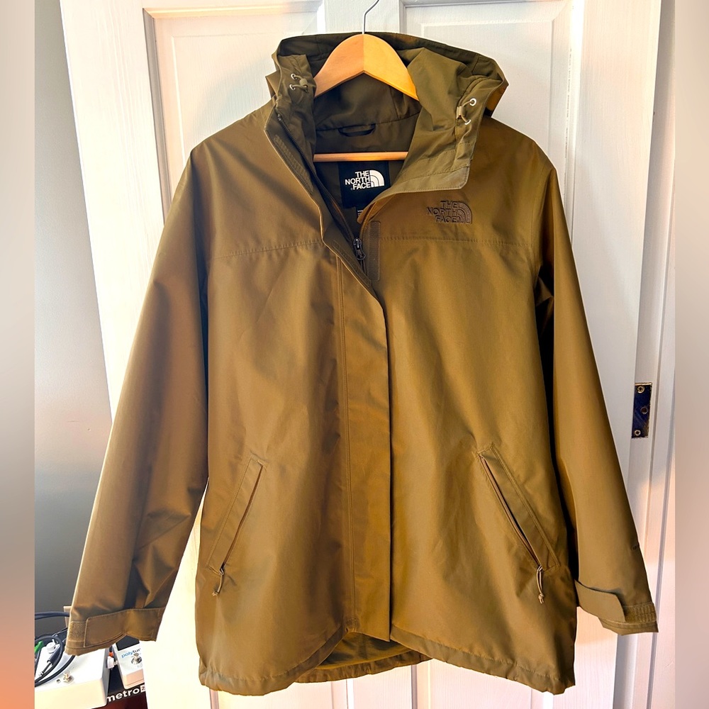 North Face Voyage Midi Raincoat - Olive Green